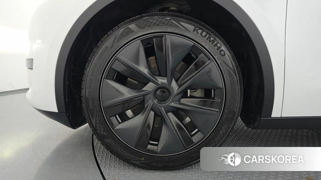Tesla Model Y id 4584472 из Кореи 27