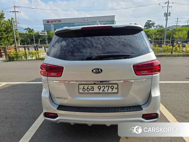 Kia The New Carnival id 3494742 из Кореи 14