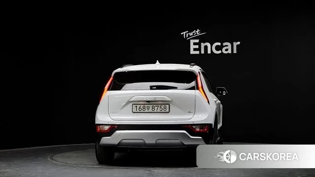 Kia Di Ol Nu Niro id 3561288 из Кореи 14