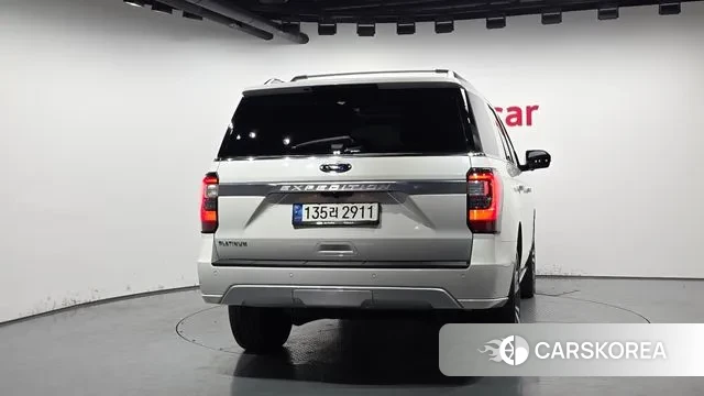 Ford Expeditation id 3343324 из Кореи 14