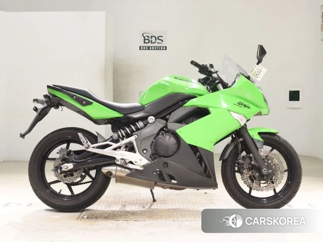 Kawasaki NINJA 400R 2011 из Японии, фото 3