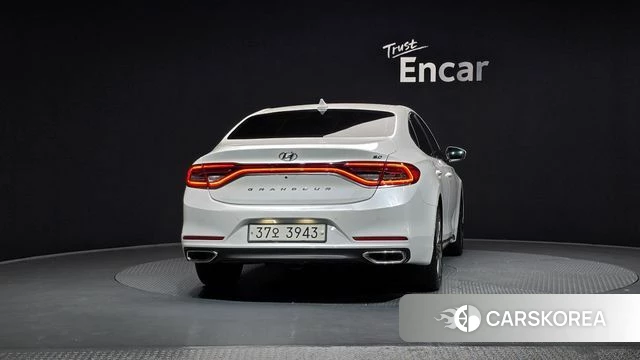 Hyundai Grandeur IG id 4424742 из Кореи 24