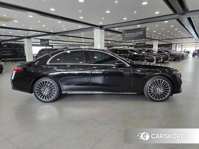 Mercedes-Benz E-Class W214 id 4200629 из Кореи 14