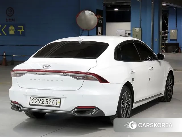 Hyundai The New Grandeur IG id 3264537 из Кореи 14