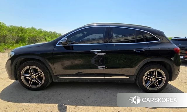 Mercedes-Benz GLA - Class H247 2023 Черный из Кореи, фото 4