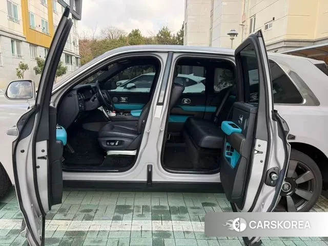 Rolls-Royce Cullinan 2022 Серый из Кореи, фото 4