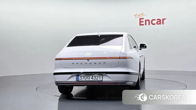 Hyundai Grandeur Hybrid (GN7) id 4421501 из Кореи 31