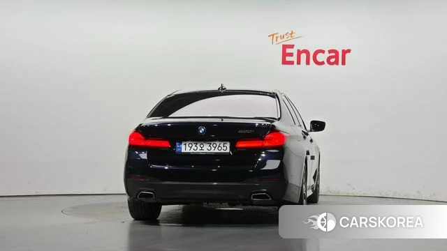 BMW 5 Series (G30) id 4863245 из Кореи 29