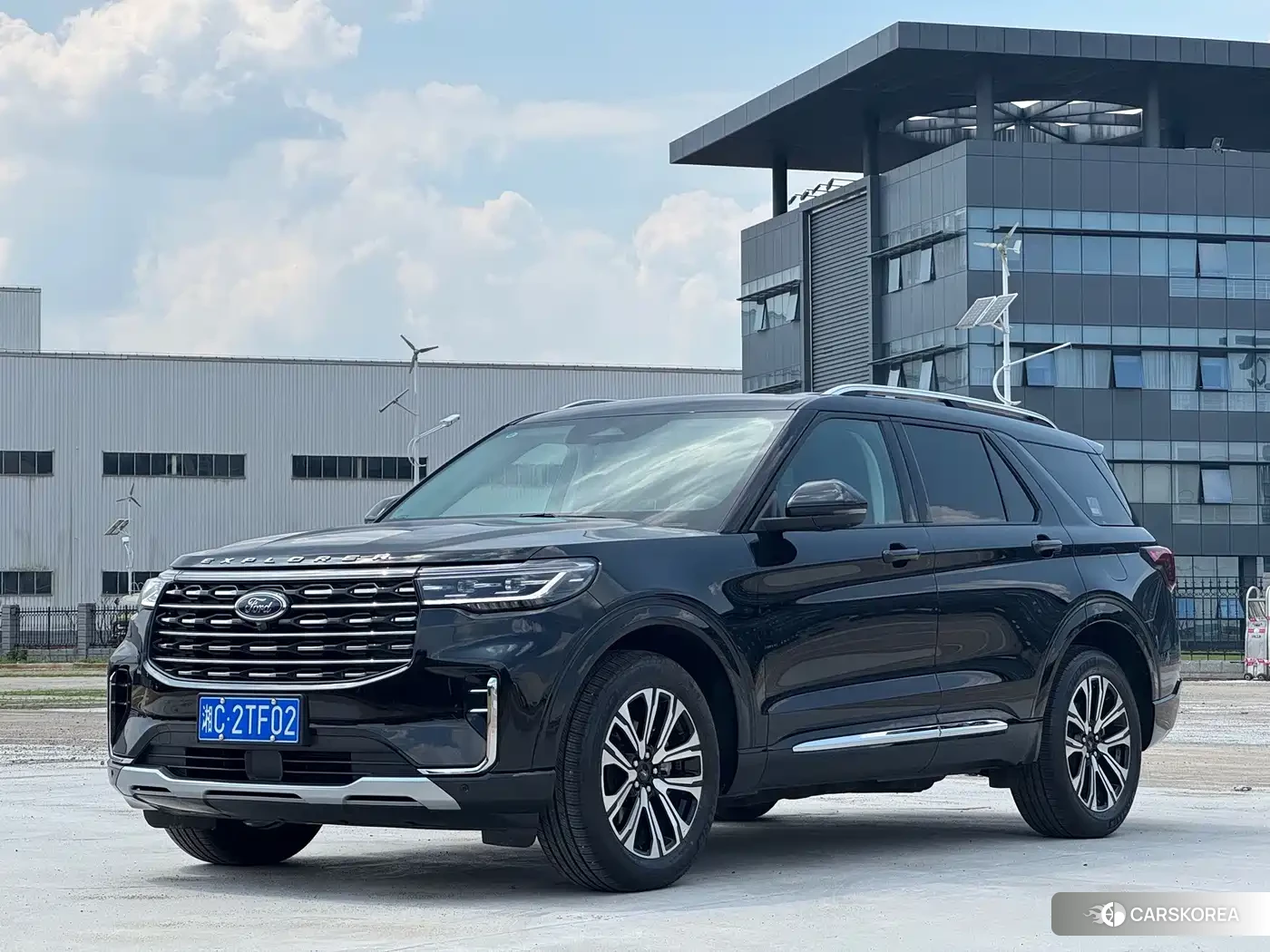 Ford Explorer 2025 Черный из Китая, фото 4