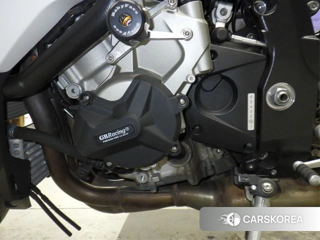 Engine photo