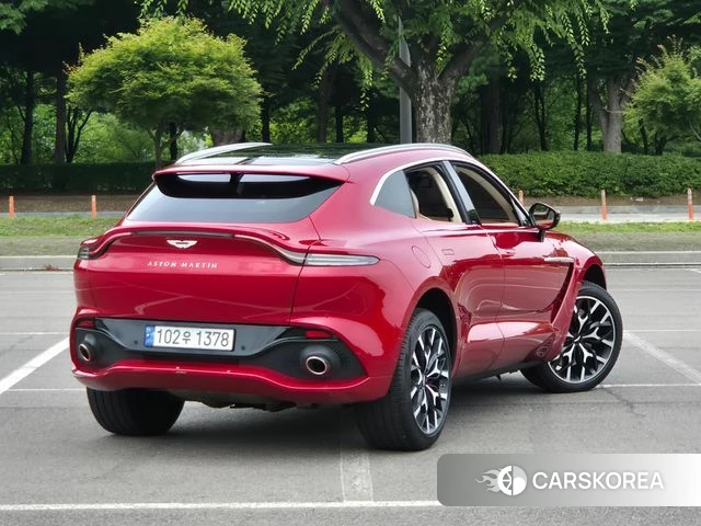 Aston Martin DBX id 4489009 из Кореи 14