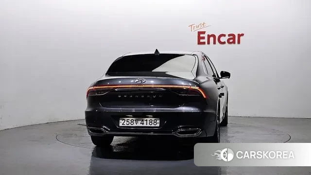 Hyundai The New Grandeur IG Hybrid id 3518926 из Кореи 14