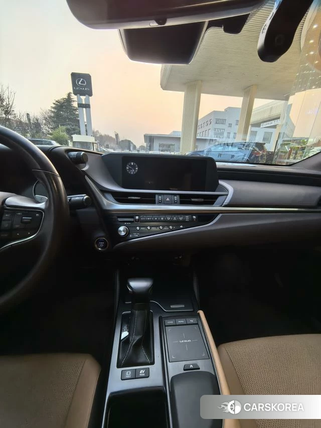 Lexus ES id 4279029 из Китая 11
