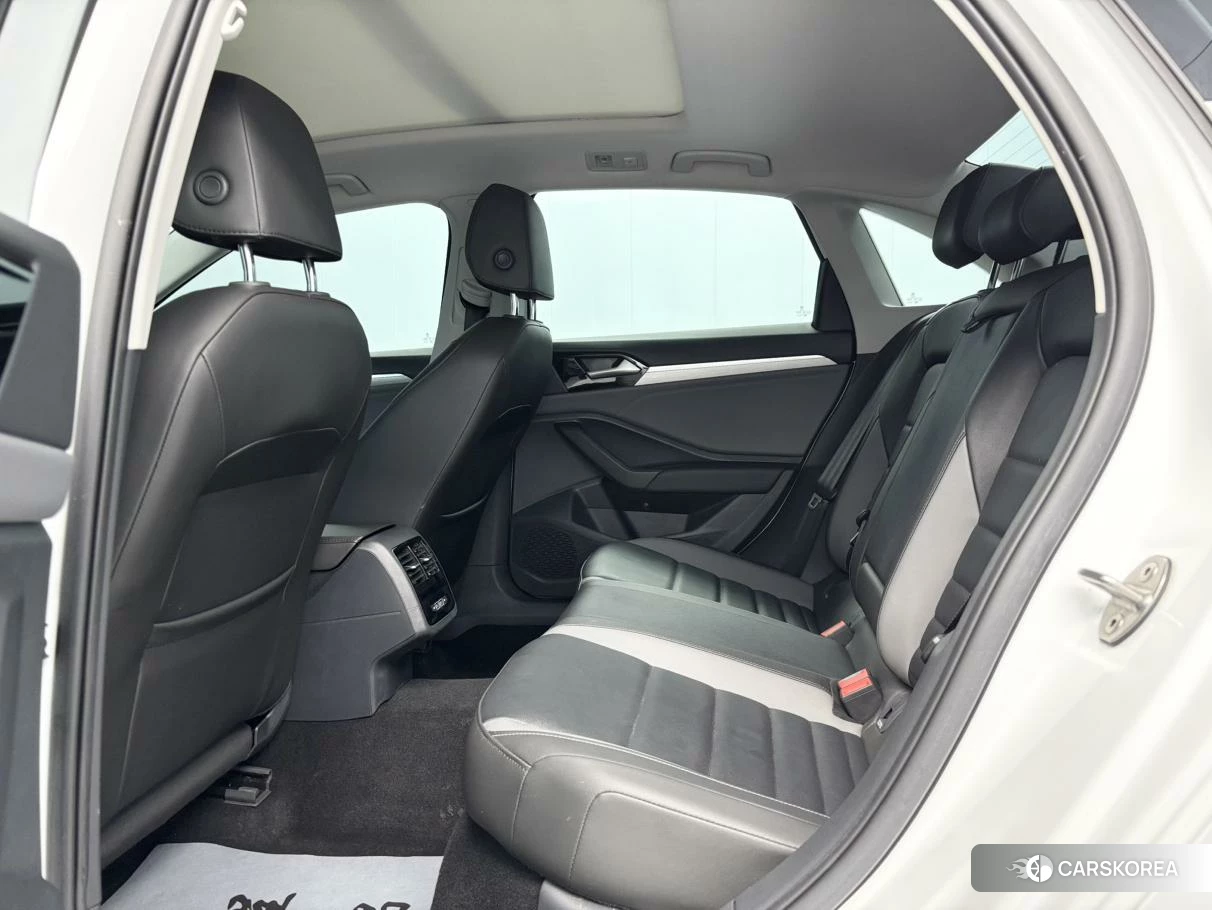 Volkswagen Sagitar 2021 Белый из Китая, фото 5