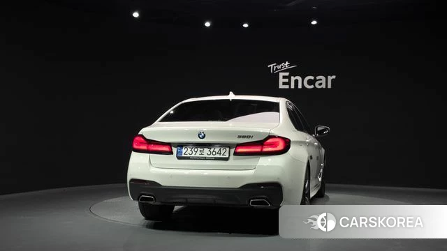 BMW 5 Series (G30) id 4675425 из Кореи 32