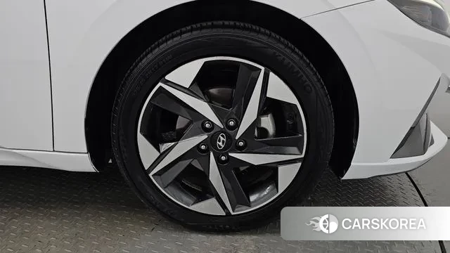 Hyundai Avante (CN7) id 3760282 из Кореи 14