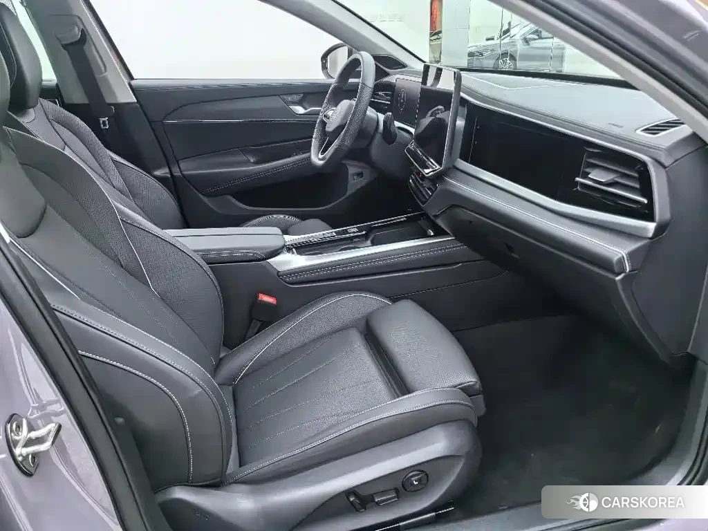 Volkswagen Passat id 4622334 из Китая 8