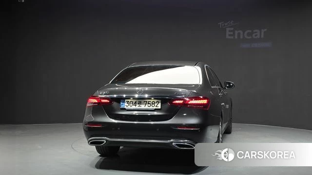 Mercedes-Benz E-Class W213 id 4693069 из Кореи 26