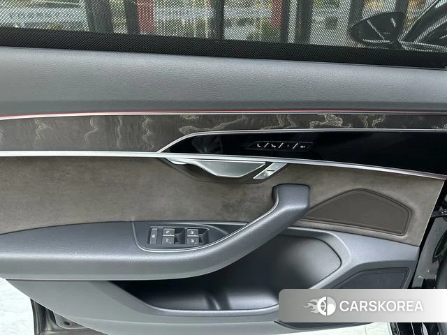 Audi A8 id 4235032 из Китая 17