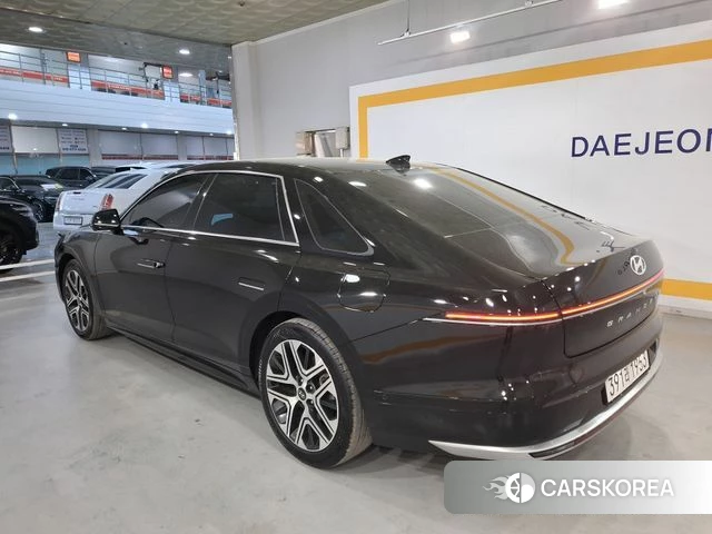 Hyundai Grandeur (GN7) id 4255004 из Кореи 14