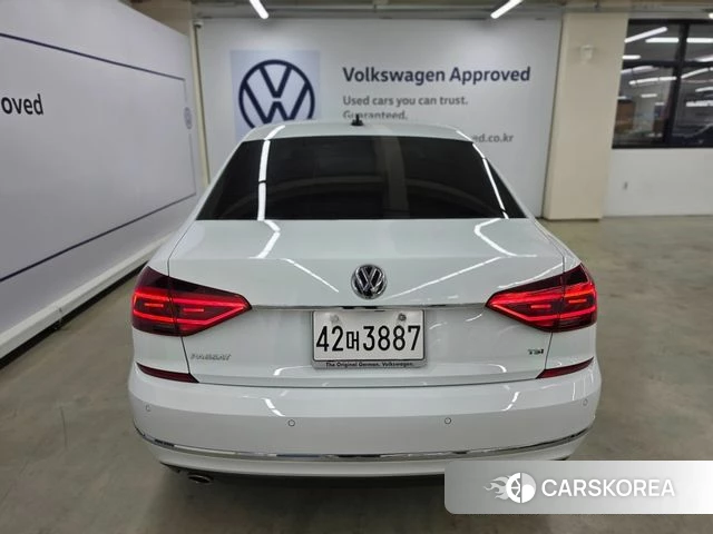 Volkswagen The New Passat id 4285951 из Кореи 14