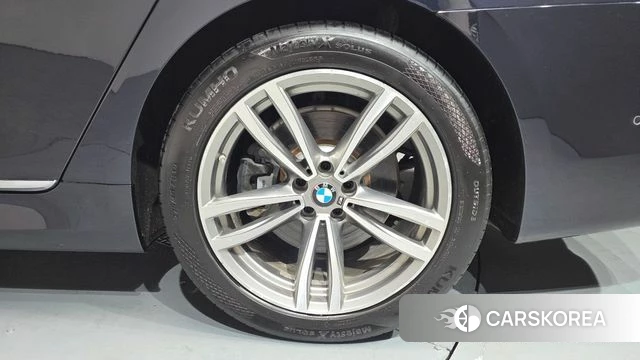 BMW 7 Series (G11) id 3814463 из Кореи 14