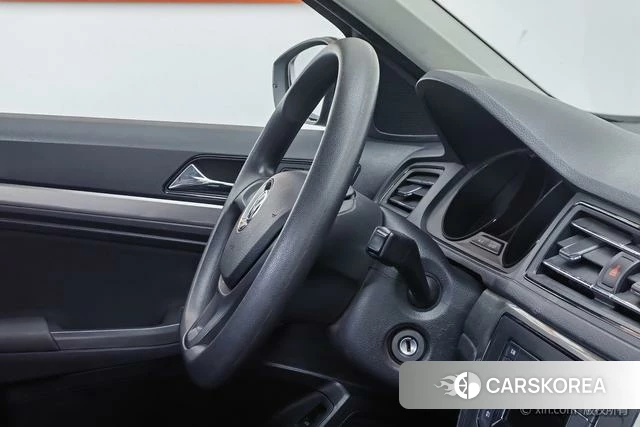 Volkswagen Lavida id 4297847 из Китая 18