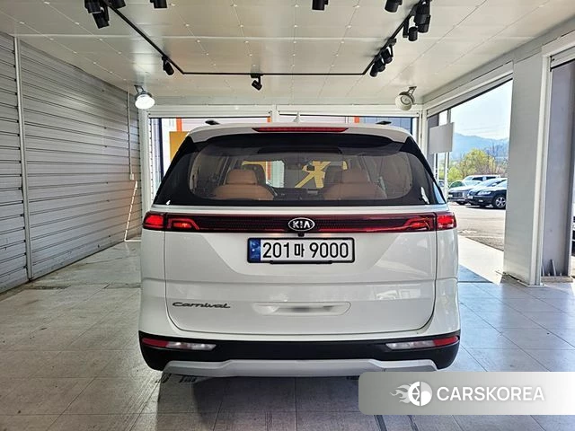 Kia Carnival 4th generation id 4507561 из Кореи 14