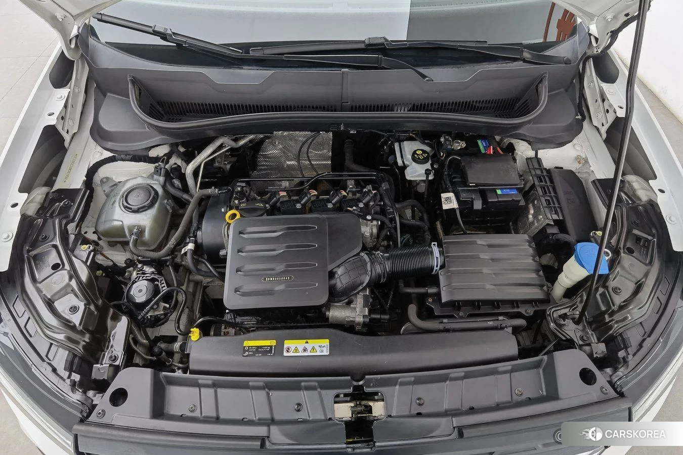 Volkswagen Exploring the shadow id 4407207 из Китая 18