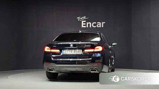 BMW 5 Series (G30) id 4835597 из Кореи 14