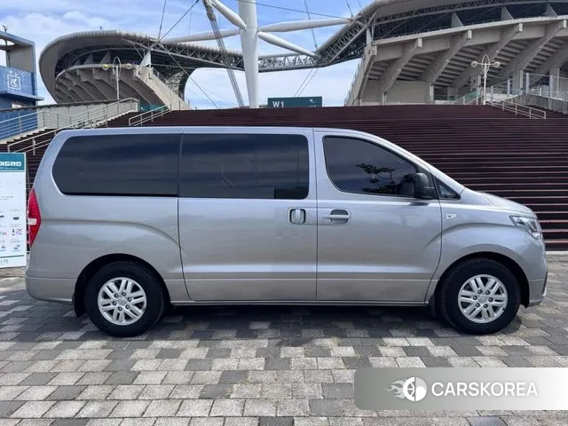 Hyundai The New Grand Starex id 3203942 из Кореи 14