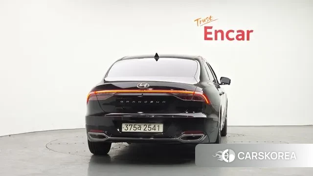 Hyundai The New Grandeur IG id 3746685 из Кореи 14