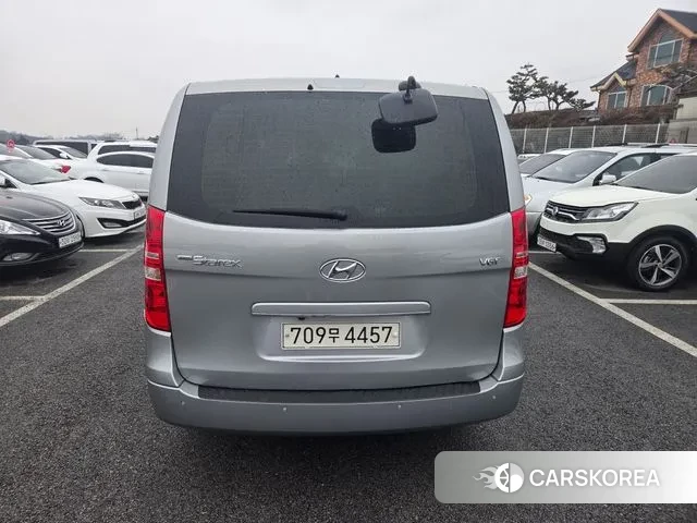 Hyundai The New Grand Starex id 3677464 из Кореи 14