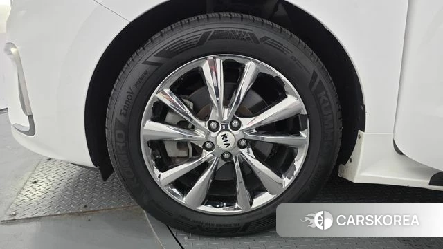 Kia The New Carnival id 4557659 из Кореи 13