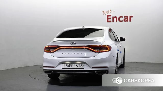Hyundai Grandeur IG id 3801182 из Кореи 14