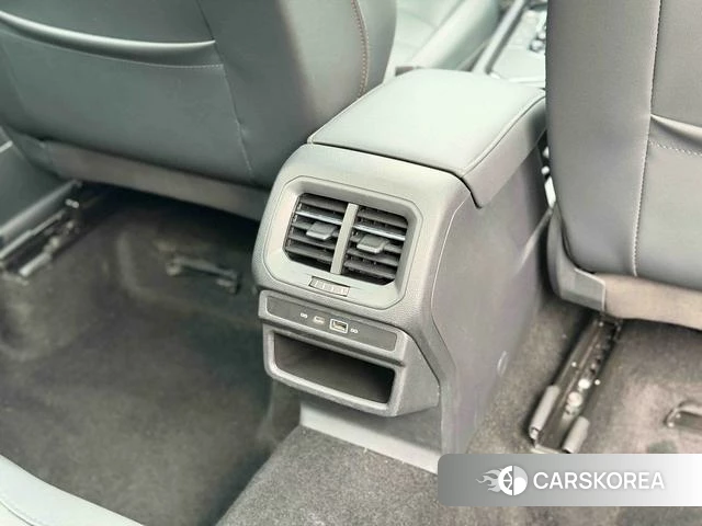 Volkswagen Tuyue id 4277851 из Китая 13