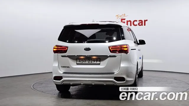 Kia The New Carnival id 2487449 из Кореи 14