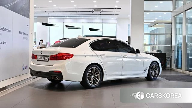 BMW 5 Series (G30) id 4770438 из Кореи 14