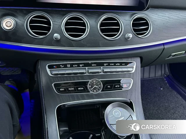 Mercedes-Benz E-class id 4219298 из Китая 15