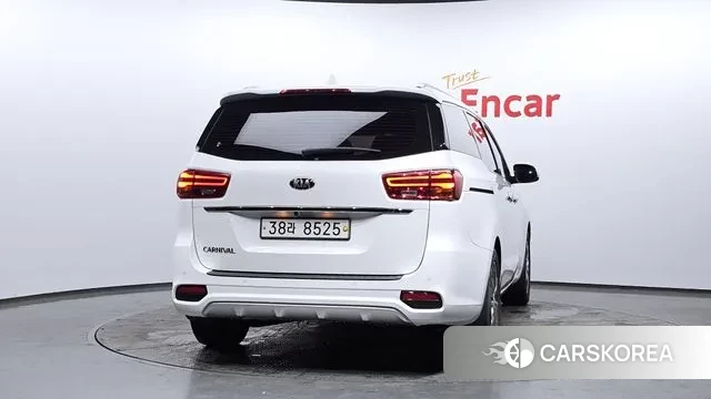 Kia The New Carnival id 3647199 из Кореи 14