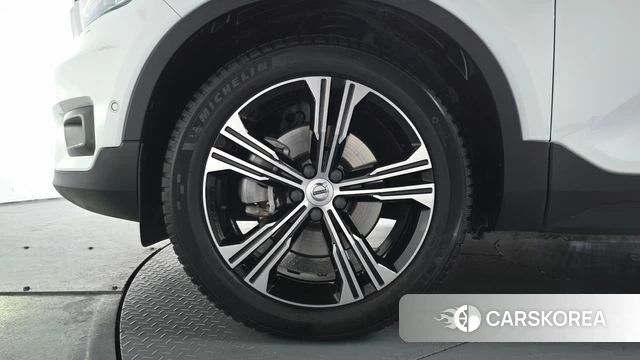 Volvo XC40 id 3833875 из Кореи 14