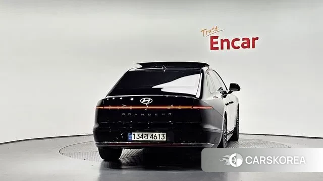 Hyundai Grandeur (GN7) id 3289680 из Кореи 14