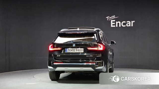 BMW X1 (U11) id 3786509 из Кореи 14