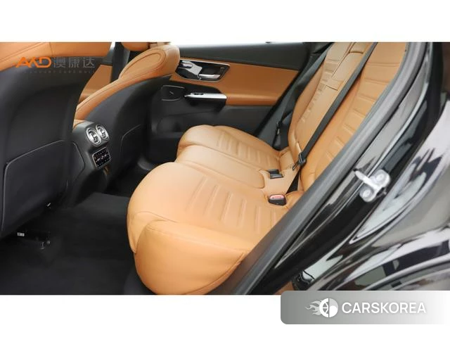 Mercedes-Benz GLC 2024 Черный из Китая, фото 4