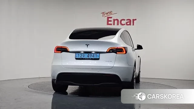 Tesla Model Y id 3343690 из Кореи 14