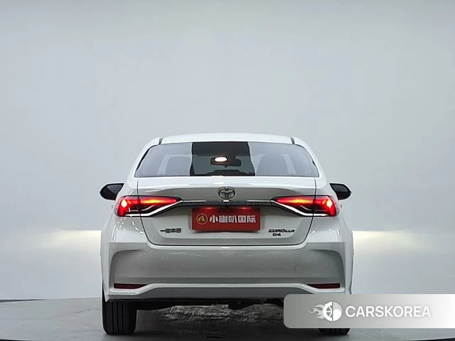 Toyota Corolla id 4207703 из Китая 9