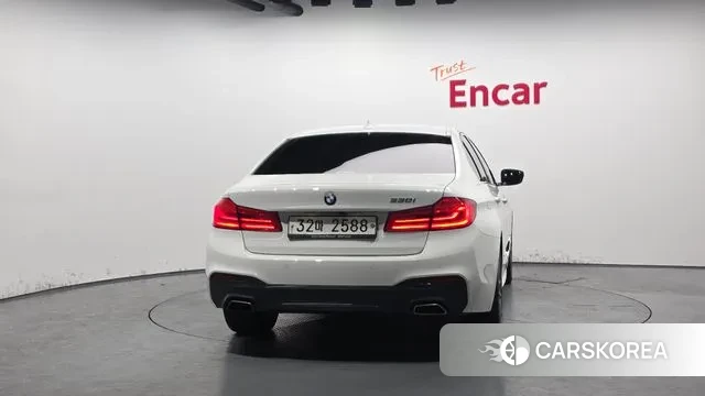 BMW 5 Series (G30) id 3773287 из Кореи 14