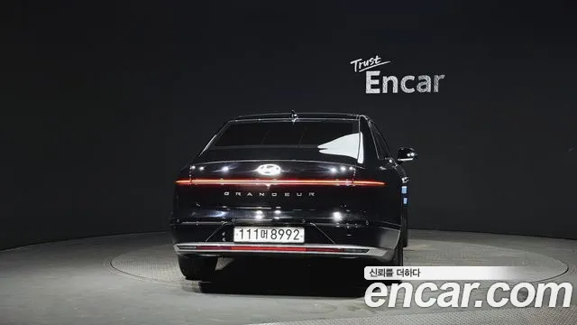 Hyundai Grandeur (GN7) id 2738962 из Кореи 14