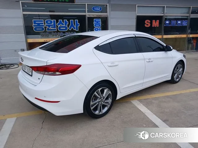 Hyundai Avante AD id 3682638 из Кореи 11