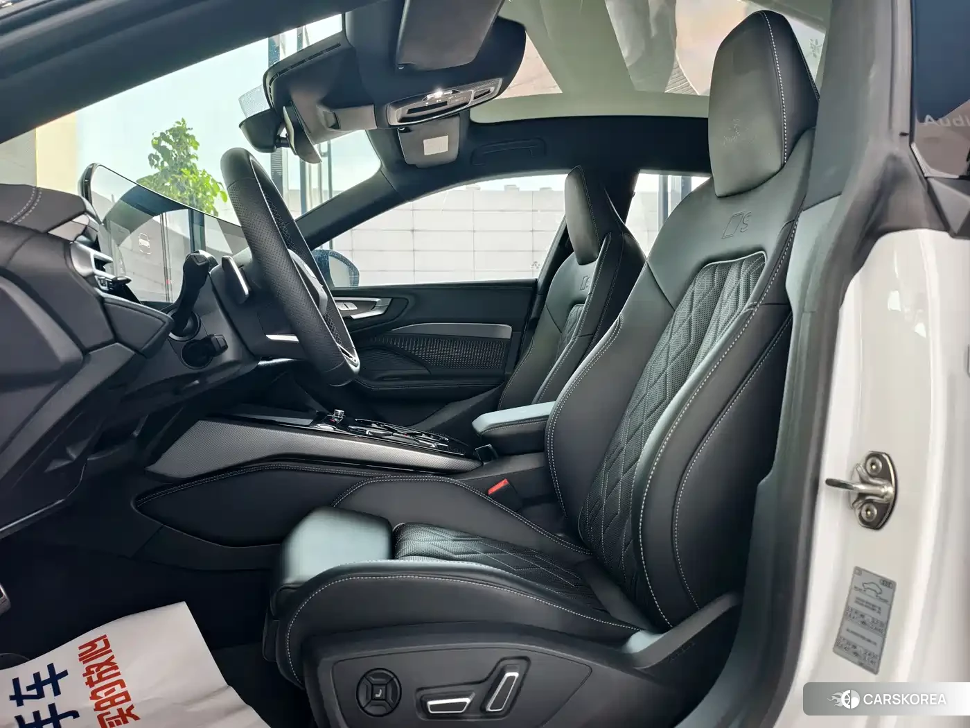 Audi A5L id 4589162 из Китая 10
